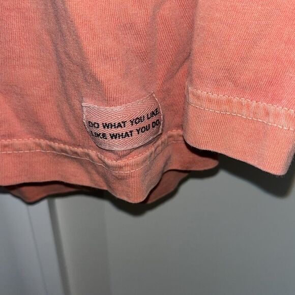 Used Life is Good women’s crusher sledding winter happy dog LS T shirt M - Picture 3 of 6